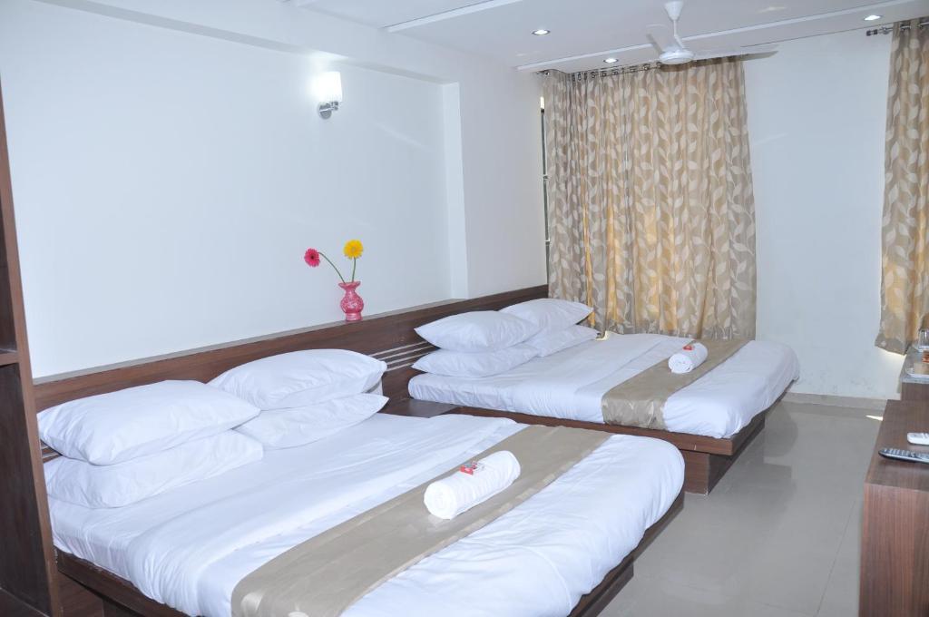 Sai Srushti Hotell Shirdi Rum bild